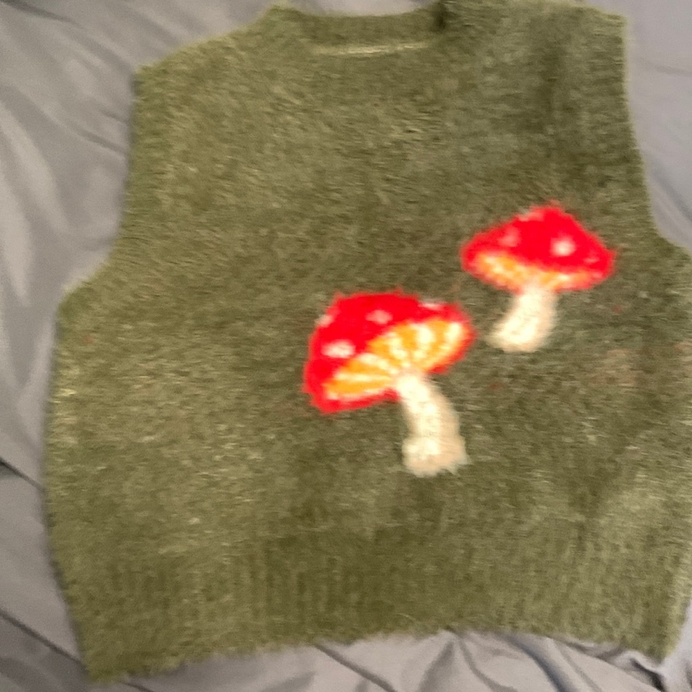 Fury forever 21 green shirt